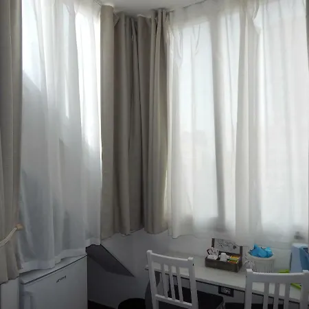 44suite Srl Πανσιόν